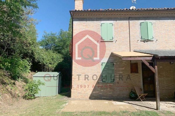 casale in vendita a Cartoceto in zona Sant'Anna