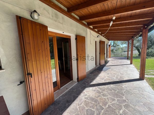 casa indipendente in vendita a Cartoceto in zona Sant'Anna