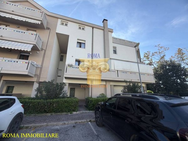 appartamento in vendita a Cartoceto in zona Lucrezia