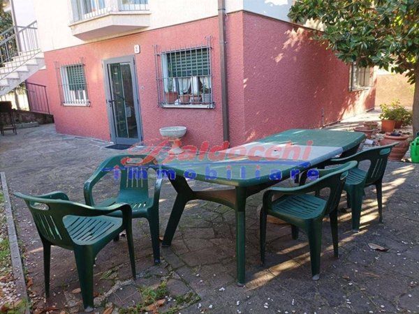 casa indipendente in vendita a Fano
