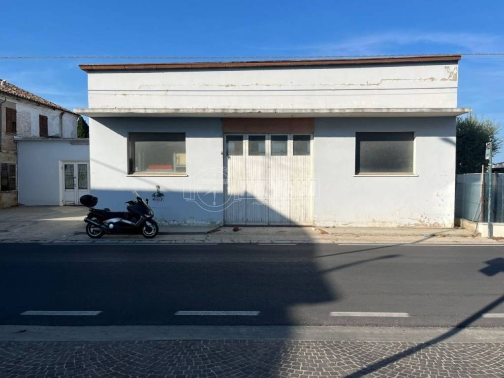 appartamento in vendita a Fano in zona Bellocchi