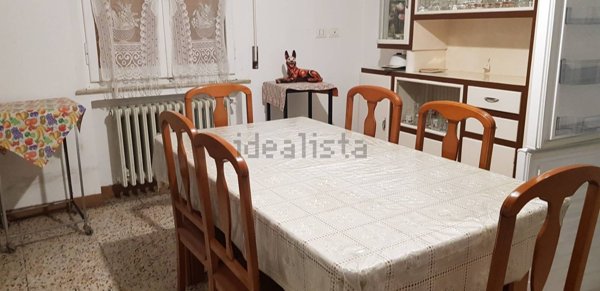 casa indipendente in vendita a Fano