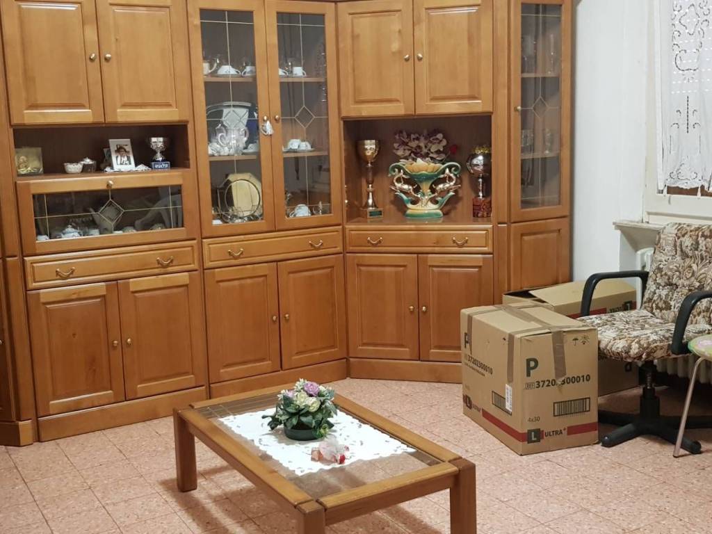 casa indipendente in vendita a Fano in zona Centinarola