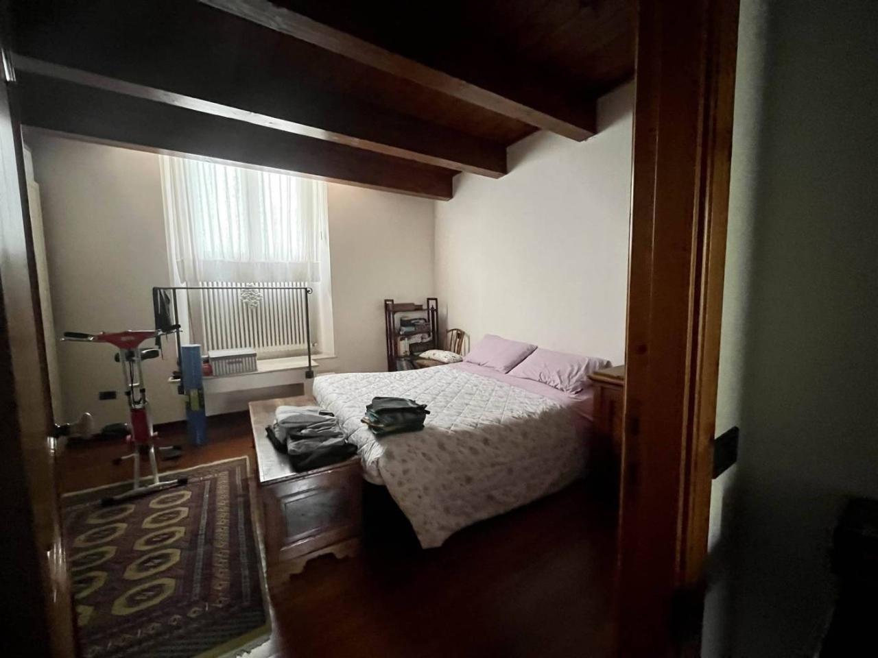 casa indipendente in vendita a Fano