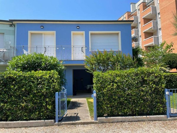 appartamento in vendita a Fano in zona Torrette