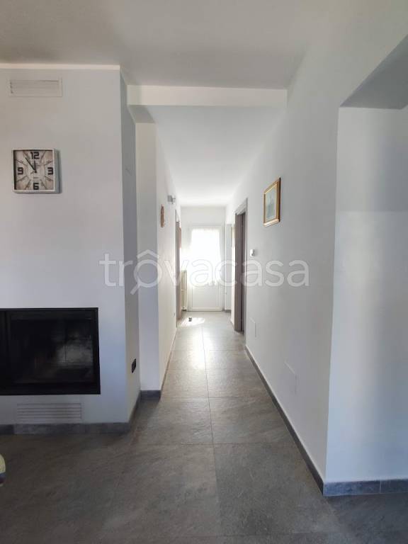 casa indipendente in vendita a Fano in zona Cuccurano