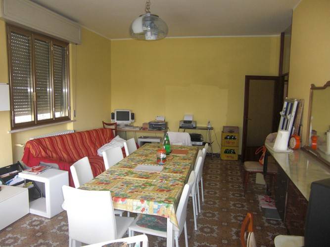casa indipendente in vendita a Fano