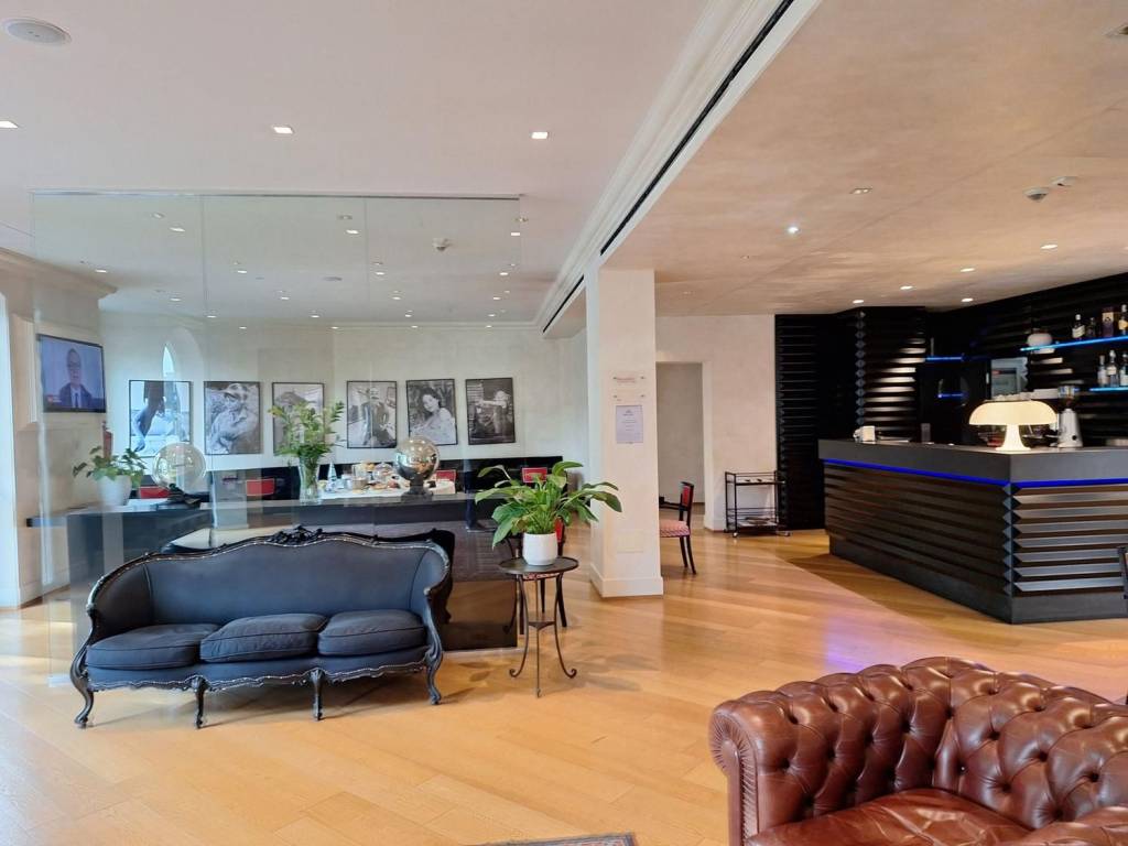 intera palazzina in vendita a Fano