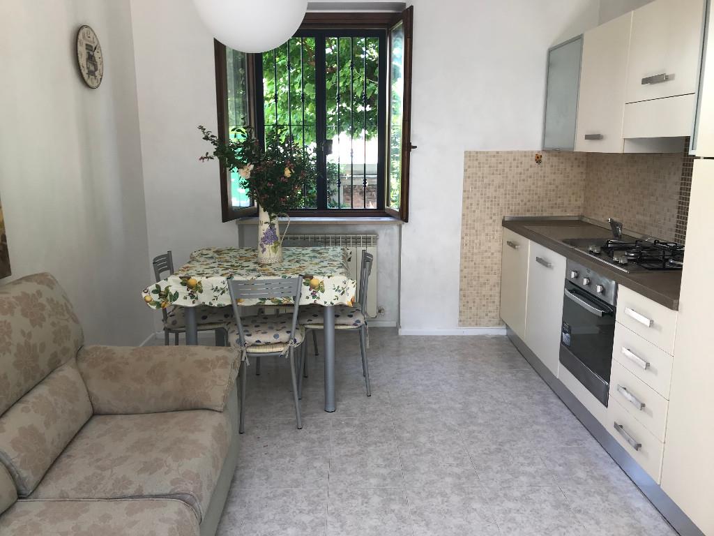 casa indipendente in vendita a Fano