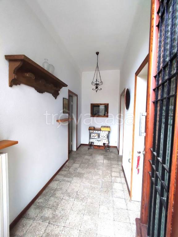 casa indipendente in vendita a Fano