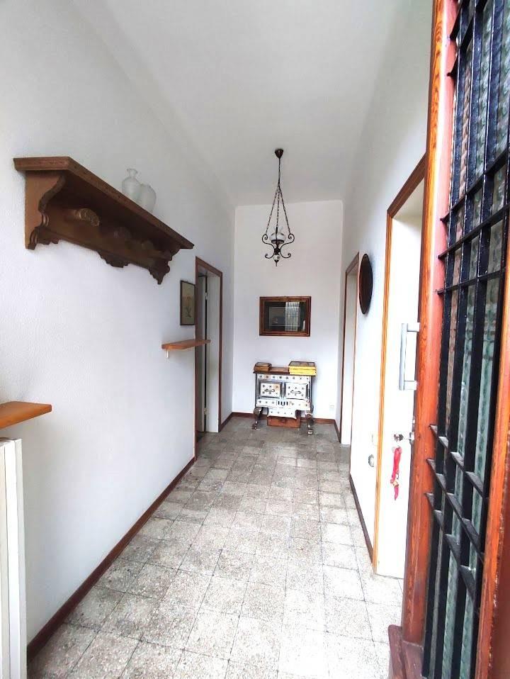 casa indipendente in vendita a Fano