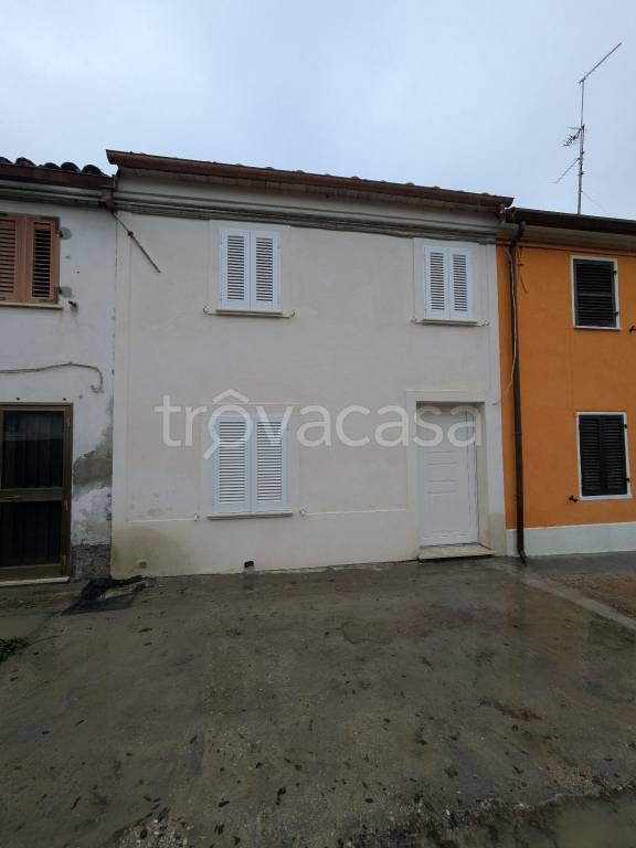 appartamento in vendita a Fano in zona Centinarola
