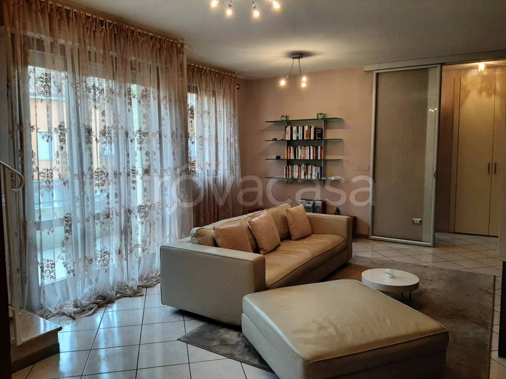 appartamento in vendita a Fano in zona Fenile