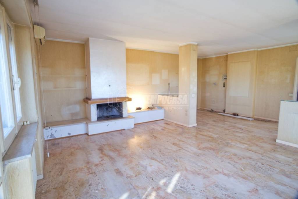 appartamento in vendita a Fano