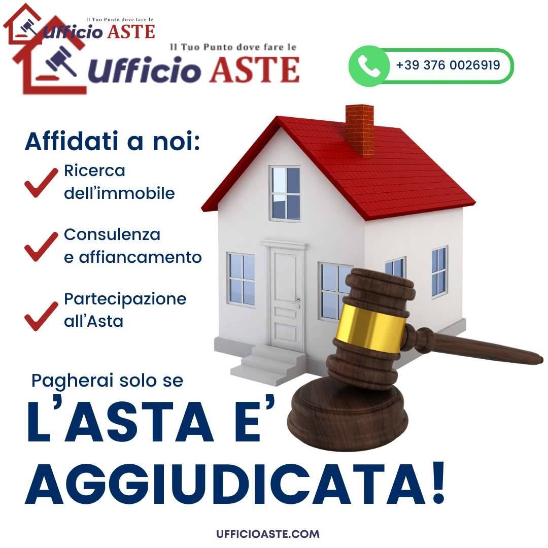 casa indipendente in vendita a Fano