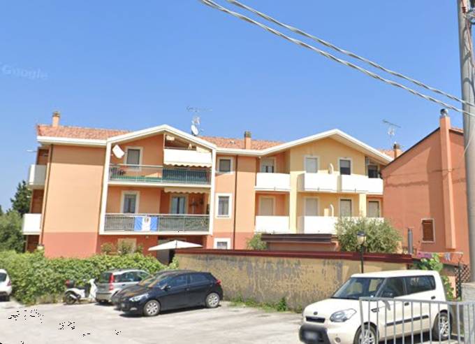 appartamento in vendita a Fano in zona Carrara