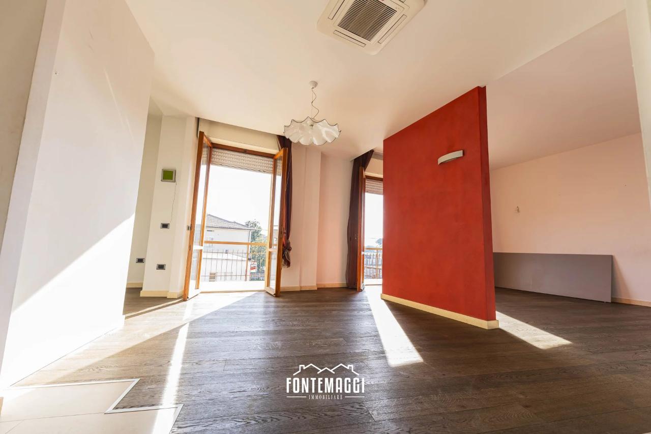 appartamento in vendita a Fano in zona Centinarola