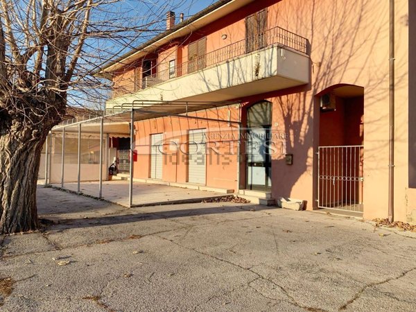 appartamento in vendita a Fano in zona Marotta