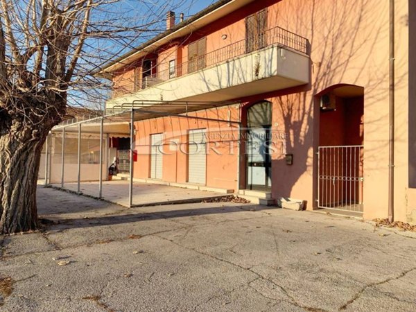 appartamento in vendita a Fano in zona Tombaccia