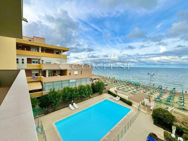 appartamento in vendita a Fano in zona Marotta