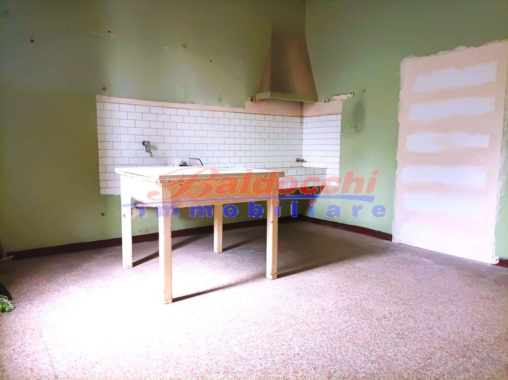 casa indipendente in vendita a Fano