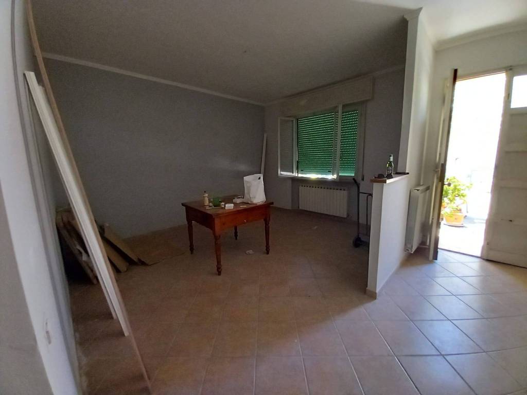 casa indipendente in vendita a Fano