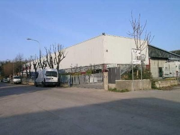 capannone in vendita a Fano in zona Rosciano
