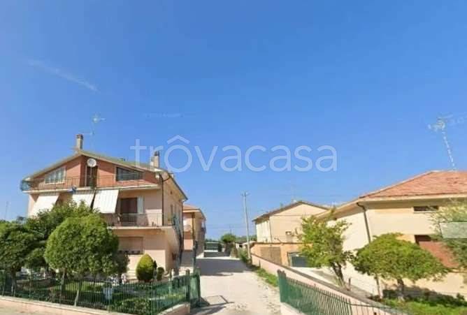 appartamento in vendita a Fano in zona Tombaccia