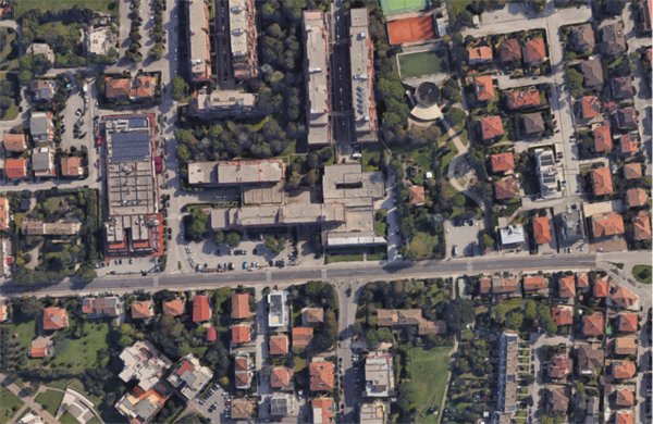 locale di sgombero in vendita a Fano