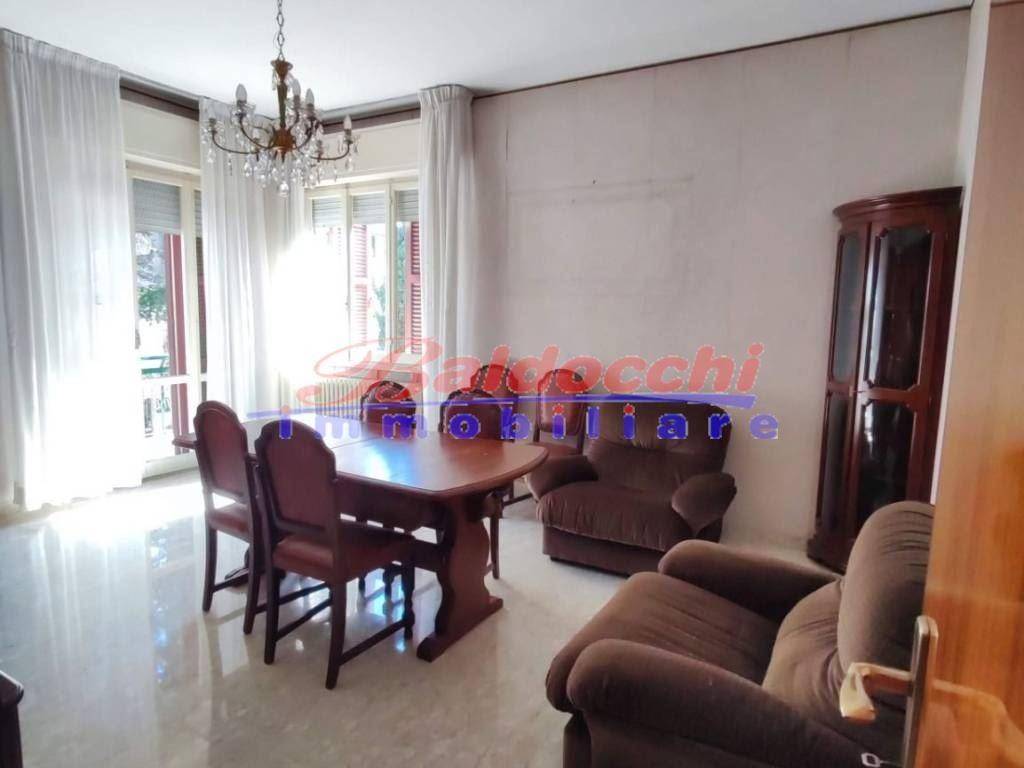 casa indipendente in vendita a Fano