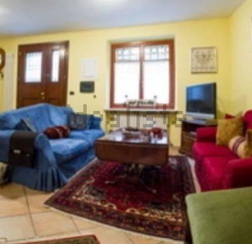 casa indipendente in vendita a Fano