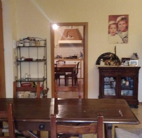 casa indipendente in vendita a Fano