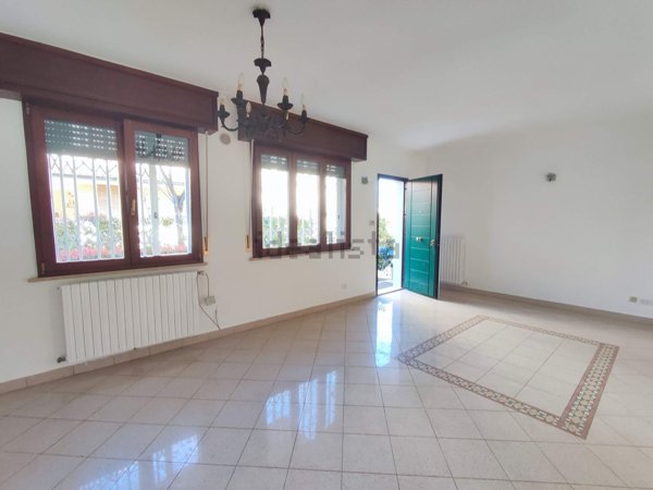 appartamento in vendita a Fano in zona Fenile