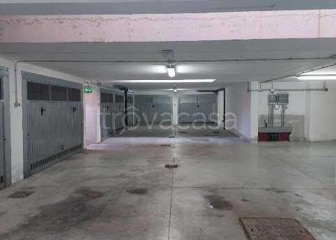 appartamento in vendita a Fano in zona Fenile