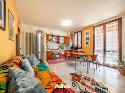appartamento in vendita a Fano in zona Fenile