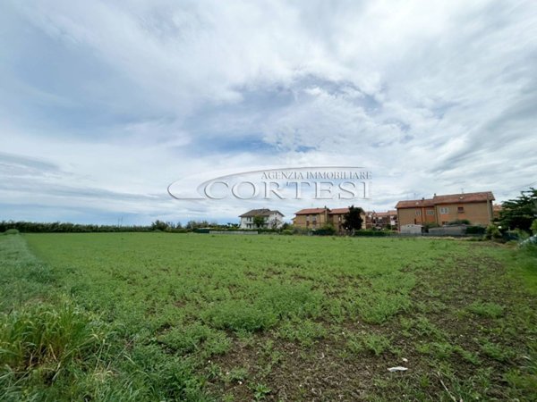 terreno edificabile in vendita a Fano in zona Tombaccia