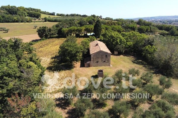 casa indipendente in vendita a Fano