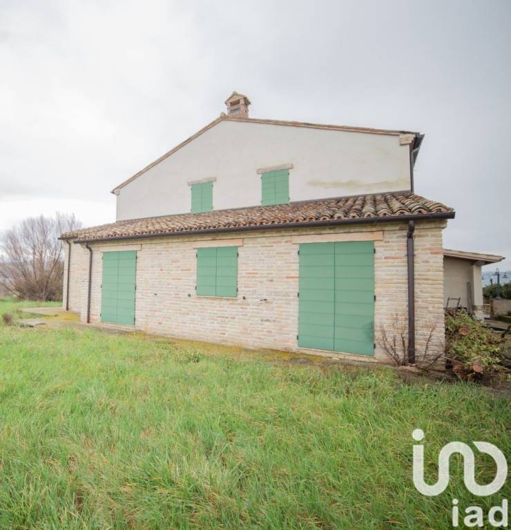 casa indipendente in vendita a Fano in zona Carignano Terme