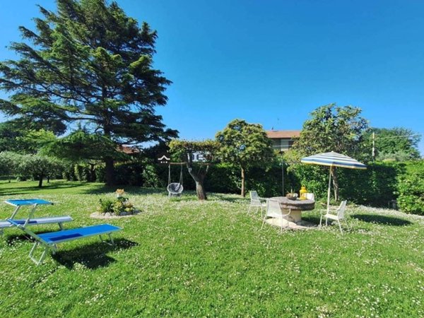 casa indipendente in vendita a Fano in zona Bellocchi