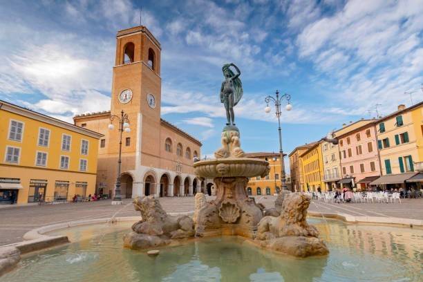 negozio in vendita a Fano