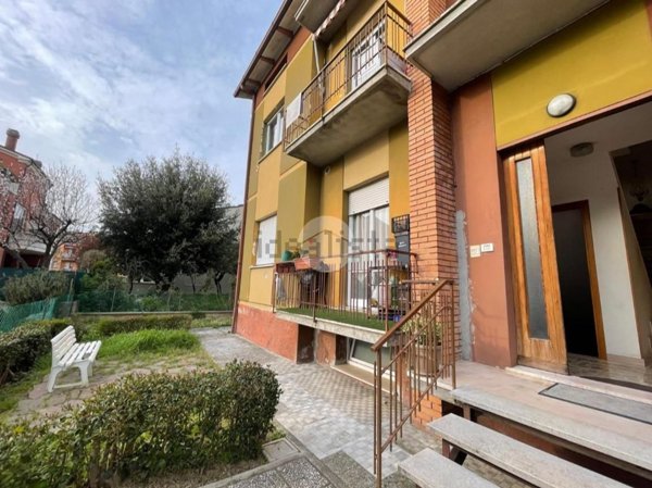 appartamento in vendita a Fano in zona Centinarola
