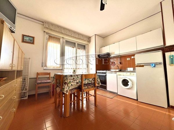 appartamento in vendita a Fano in zona Marotta