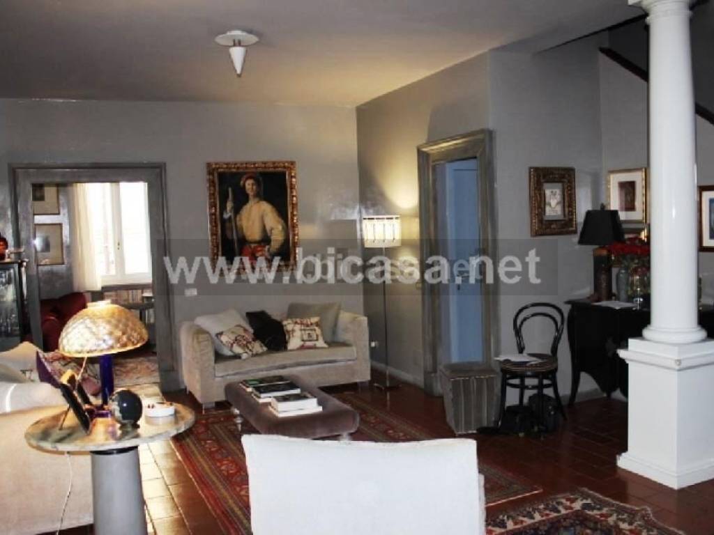 casa indipendente in vendita a Fano