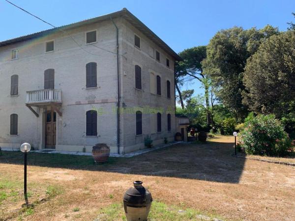 casa indipendente in vendita a Fano