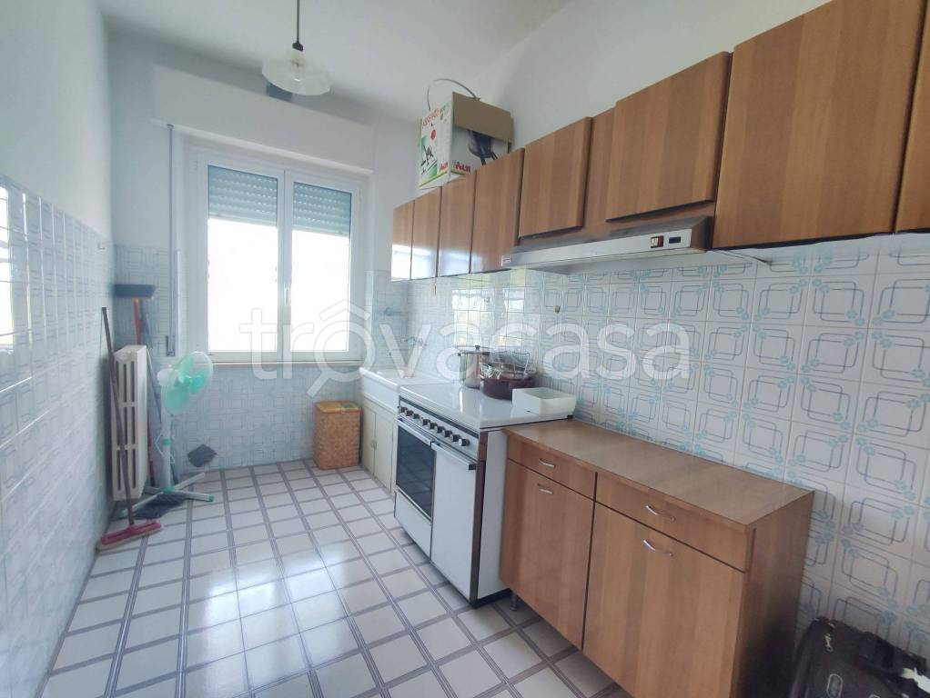 casa indipendente in vendita a Fano in zona Rosciano