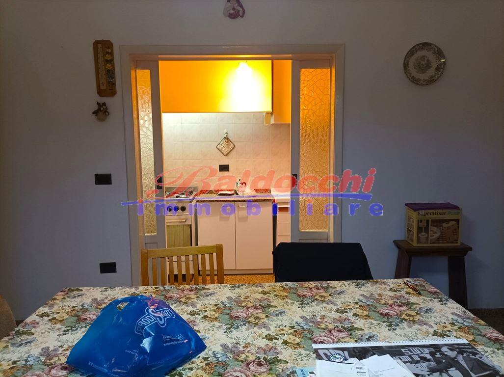 casa indipendente in vendita a Fano