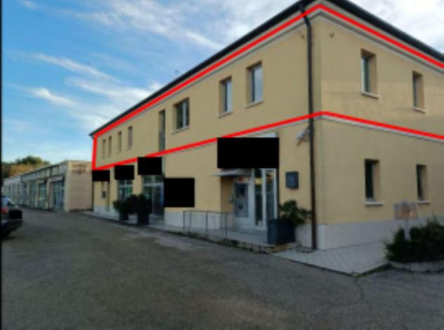 ufficio in vendita a Fano