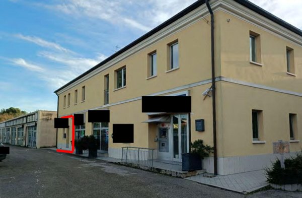 ufficio in vendita a Fano