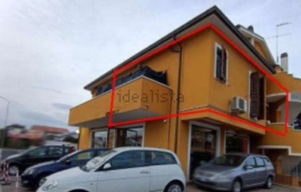 appartamento in vendita a Fano in zona Marotta