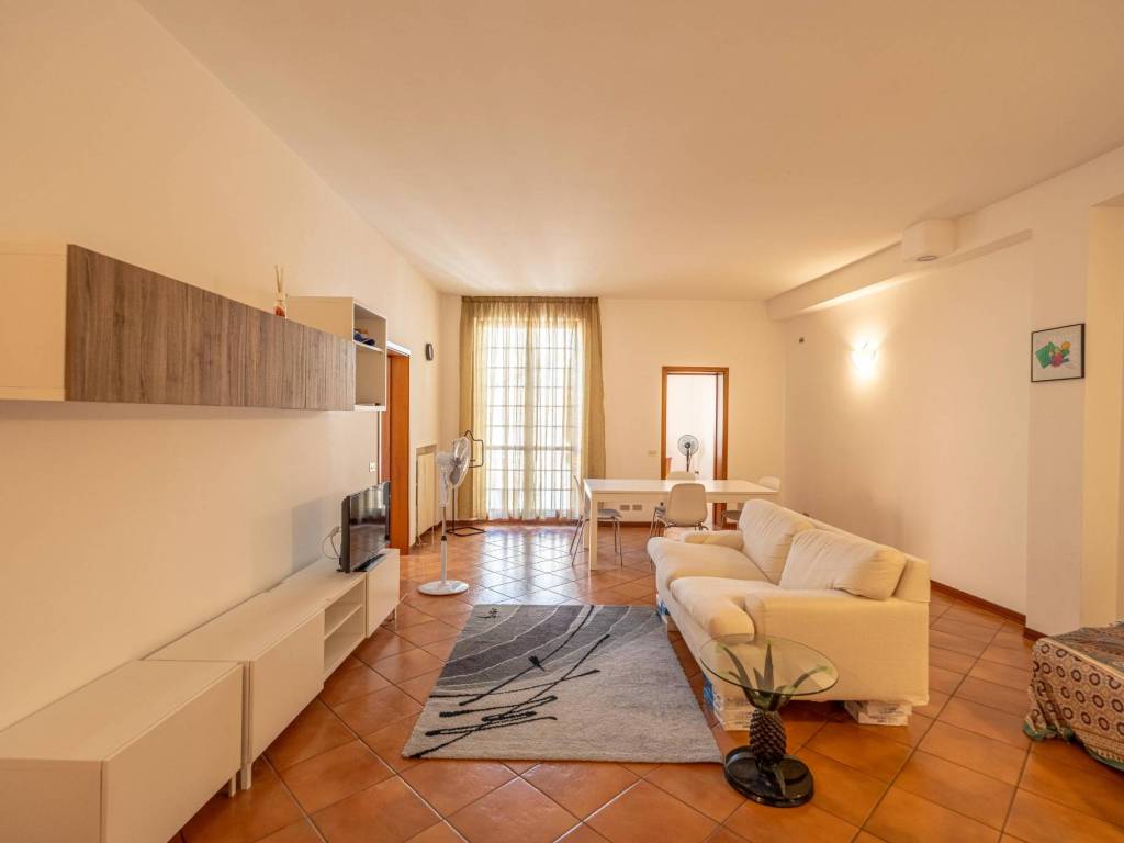 appartamento in vendita a Fano in zona Marotta